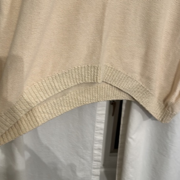 Urban Outfitters oversized crème vest. Size M/L. - Picture 2 of 6